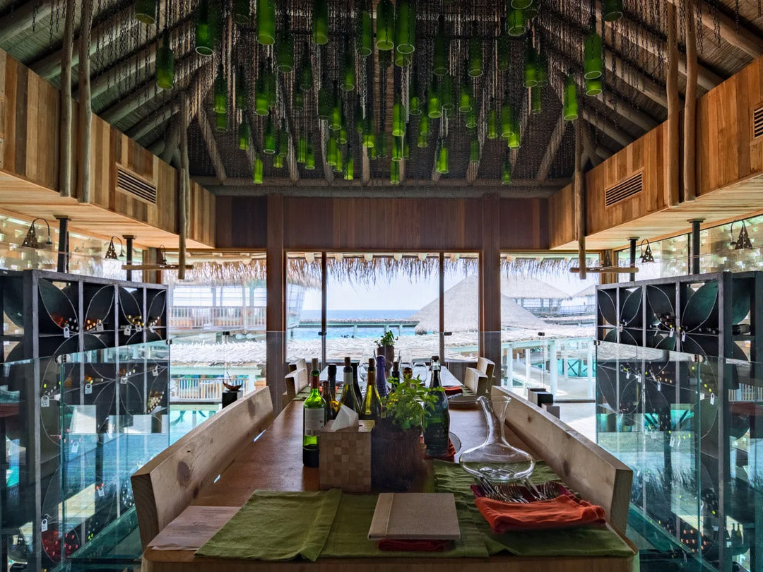 Dining area six senses laamu