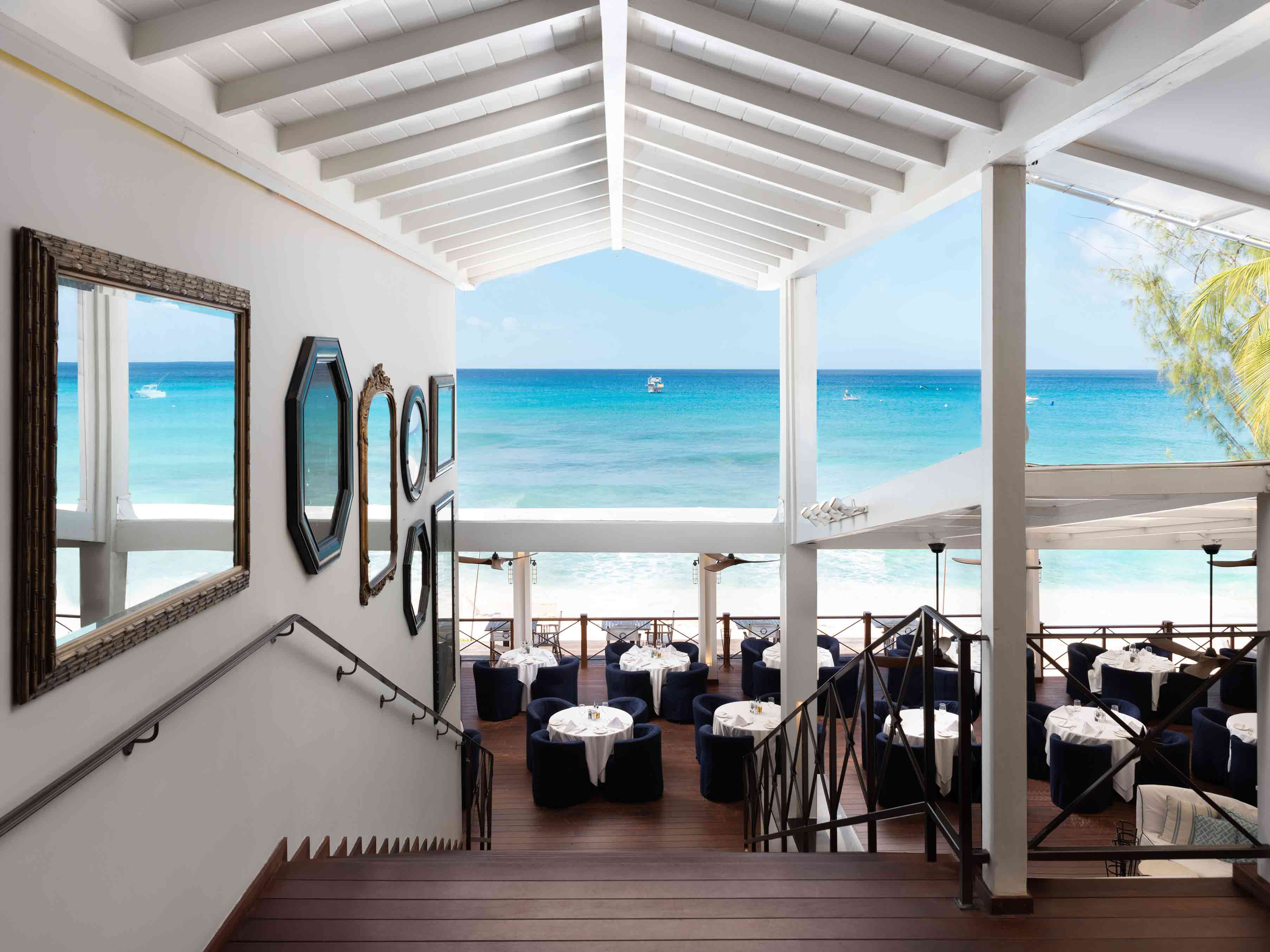 The Lone Star restaurant dining hall