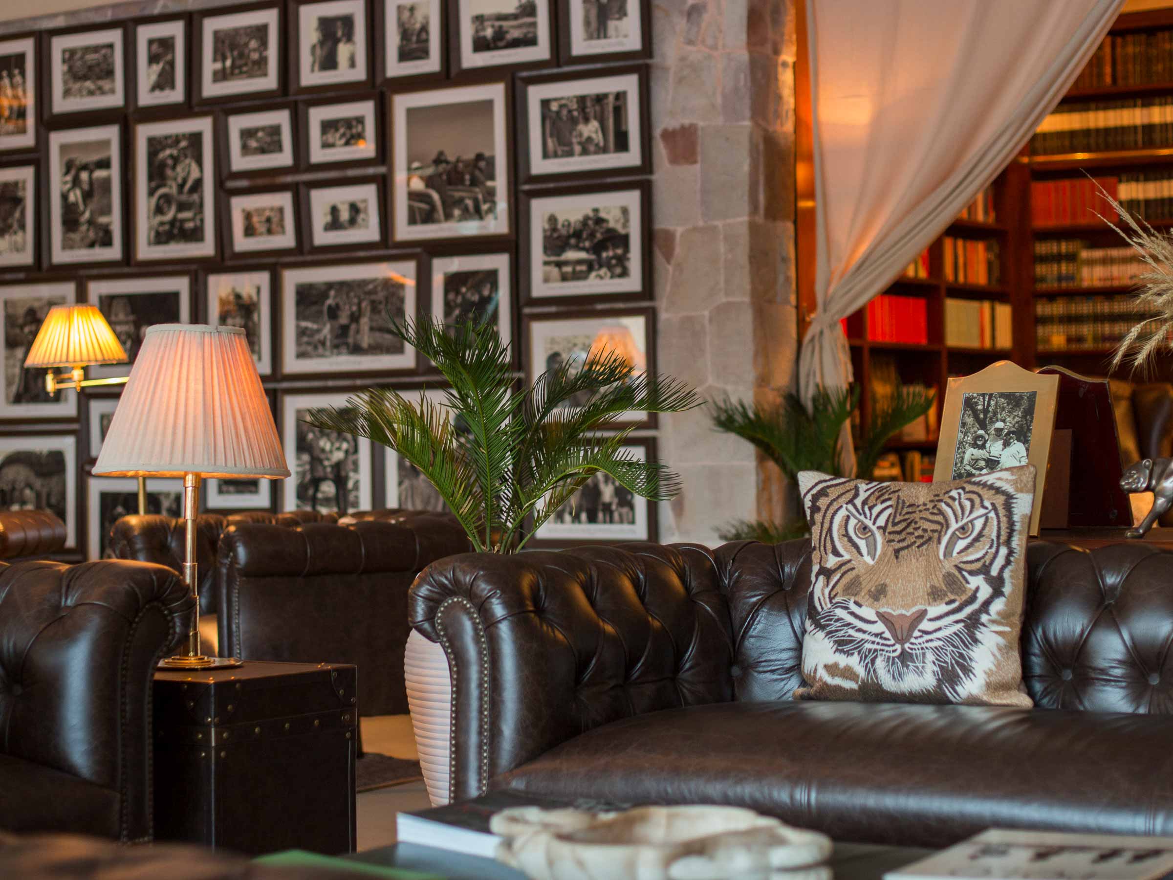 living room interiors at SUJÁN Sher Bagh