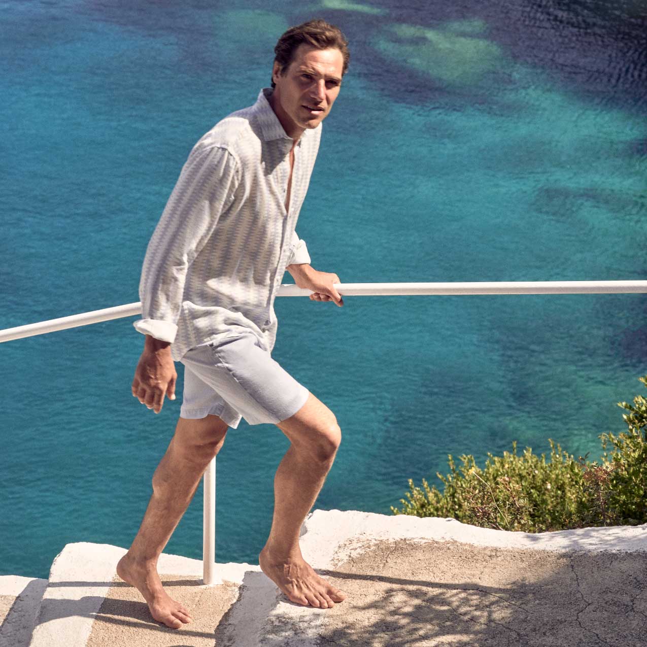 mens blue styled look