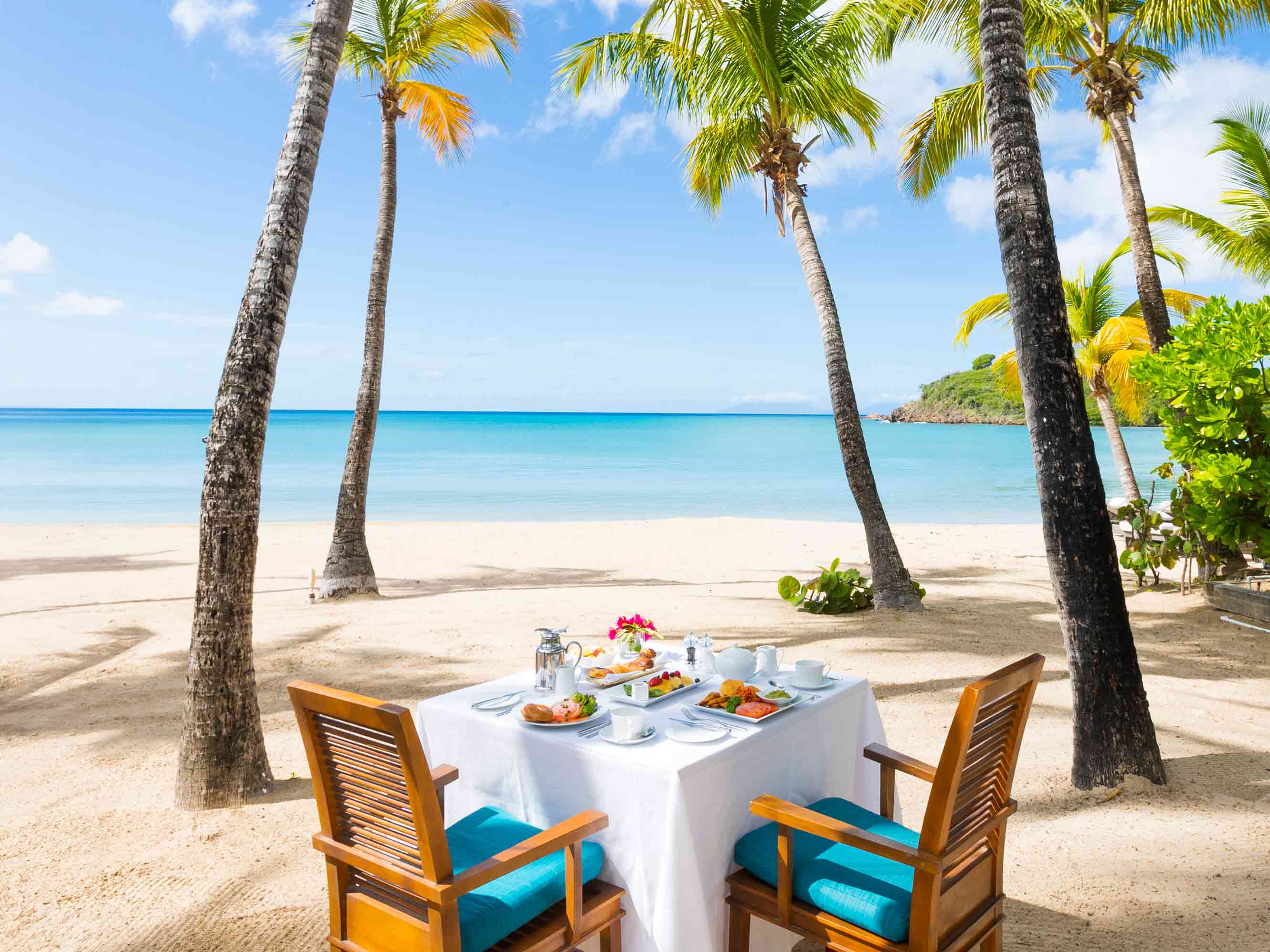 Beachside dining at Carlisle Bay.