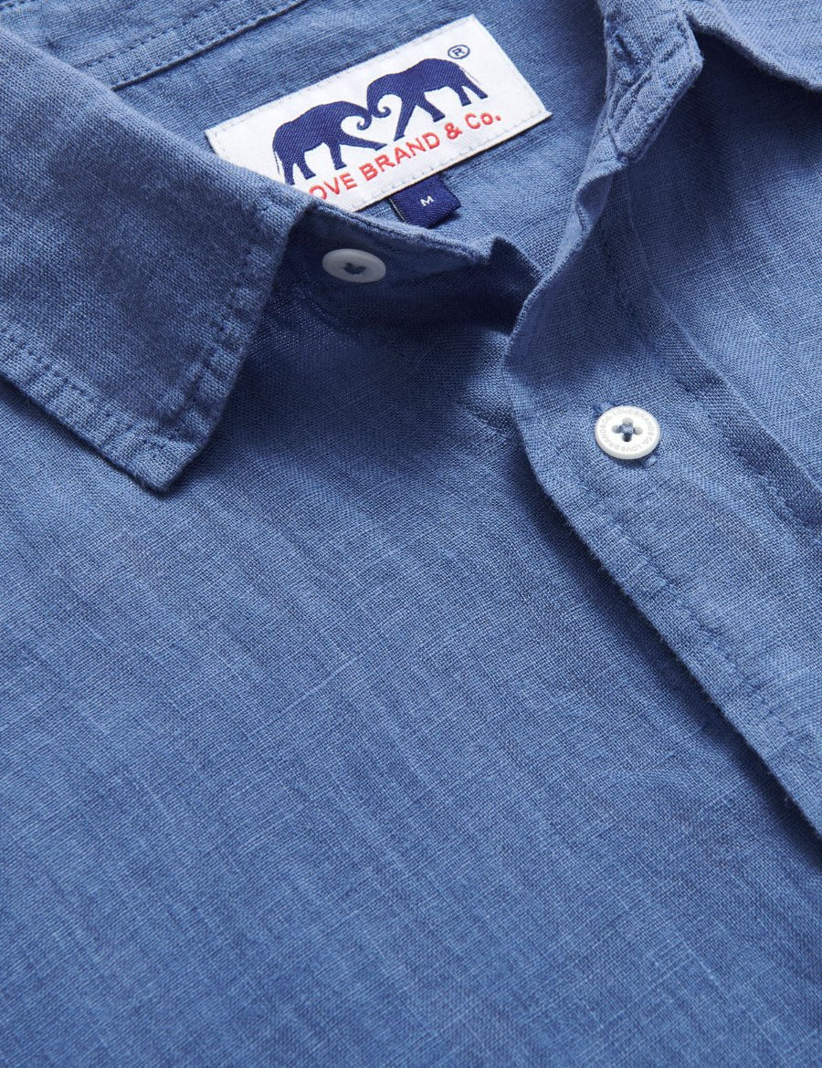 Deep Blue Abaco mens Linen Shirt close-up. Navy linen fabric of our mens linen shirt.