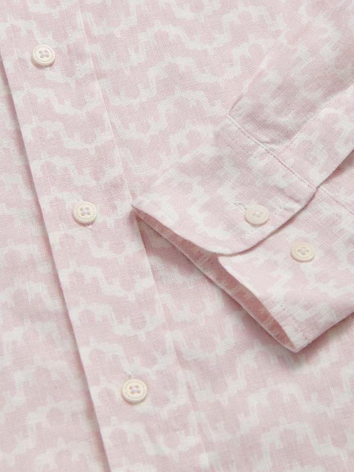 Elephant Palace Pink Abaco mens Linen Shirt close-up. Old money shirts showcasing lightweight linen fabric and button details.