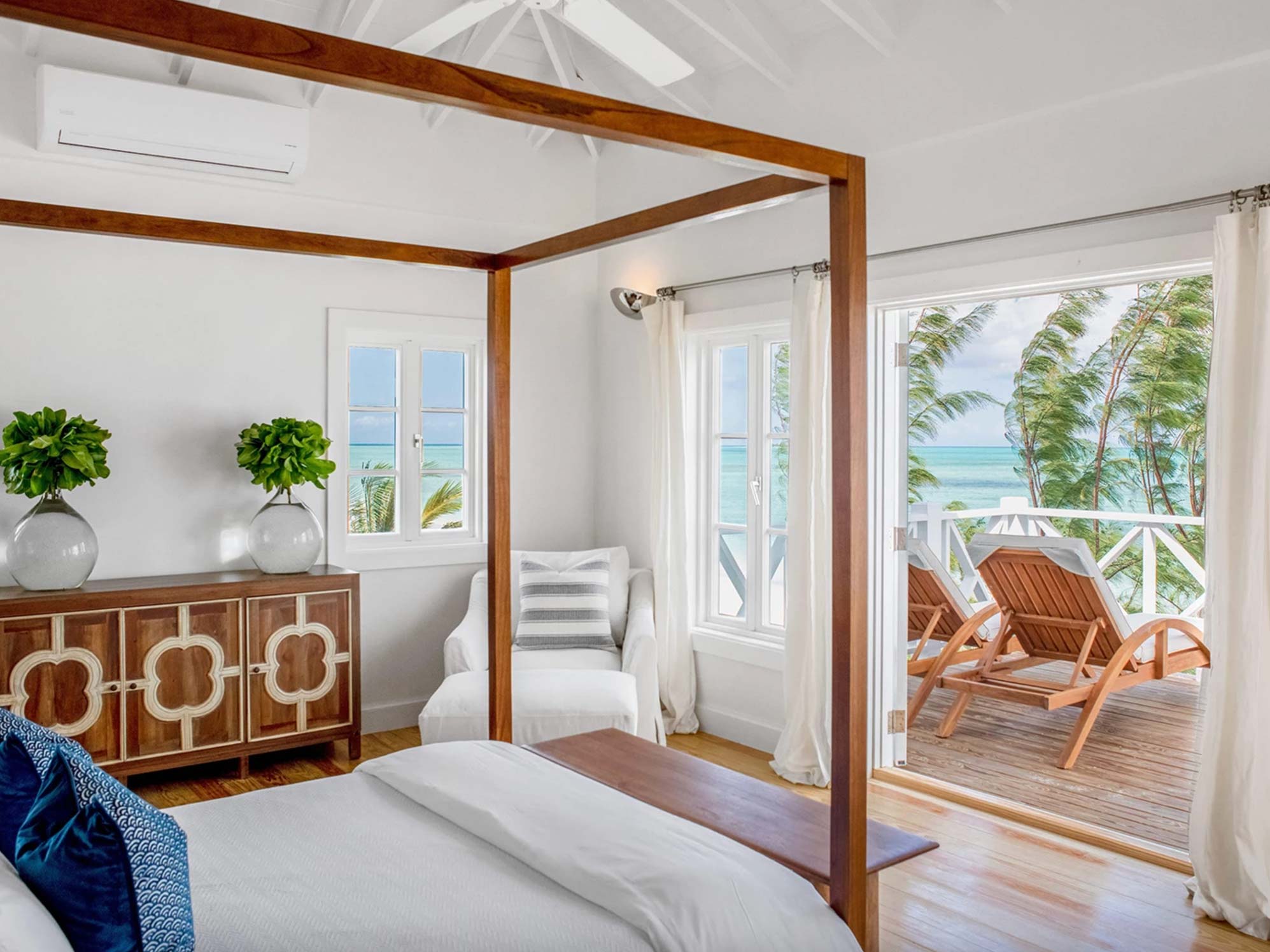 Kamalame Cay bedroom suite