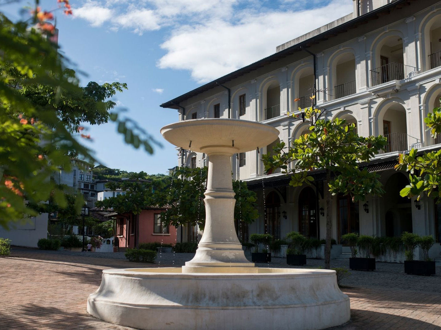 Las Catalinas fountain