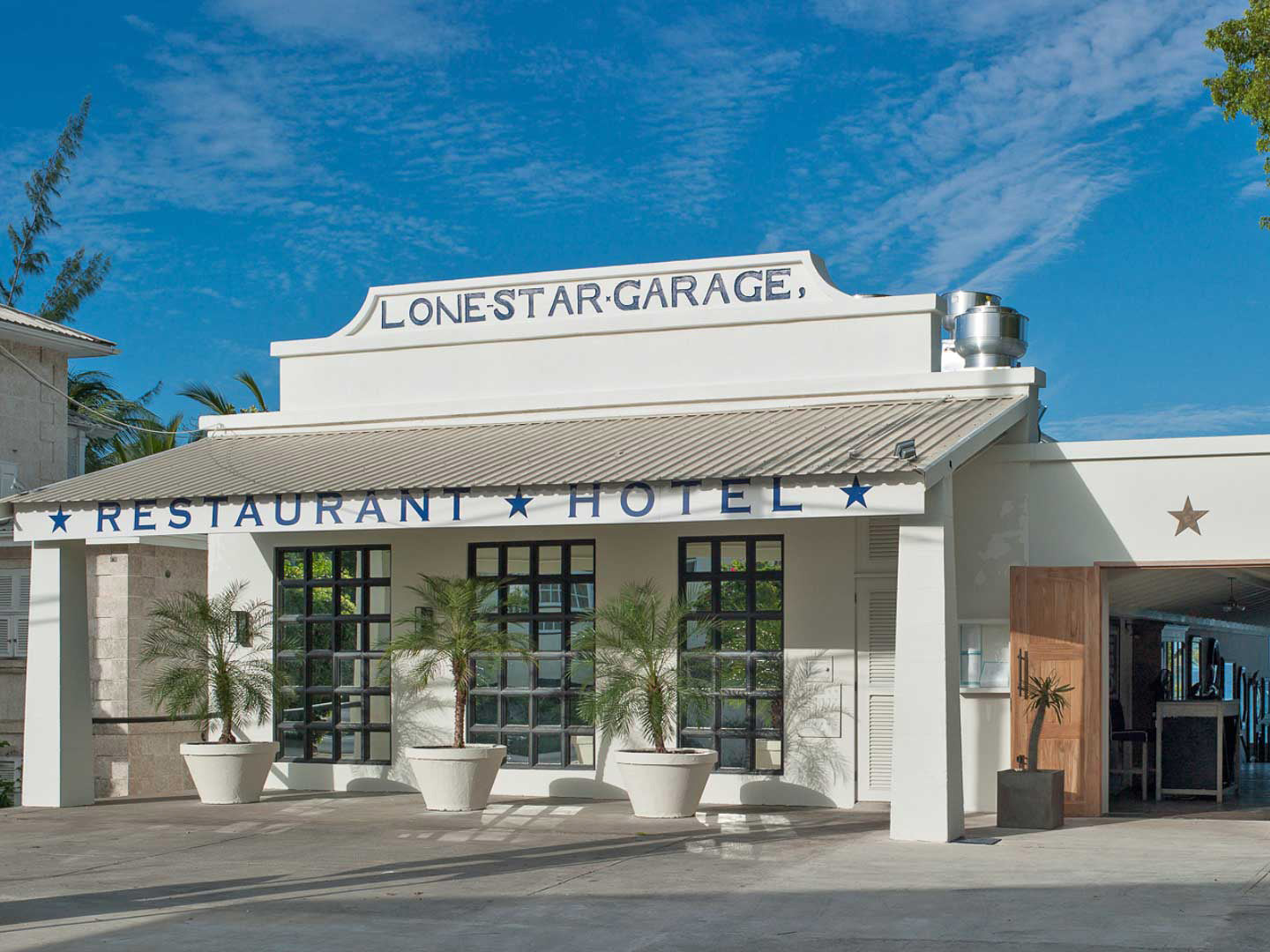 Lone Star Barbados beach restaurant