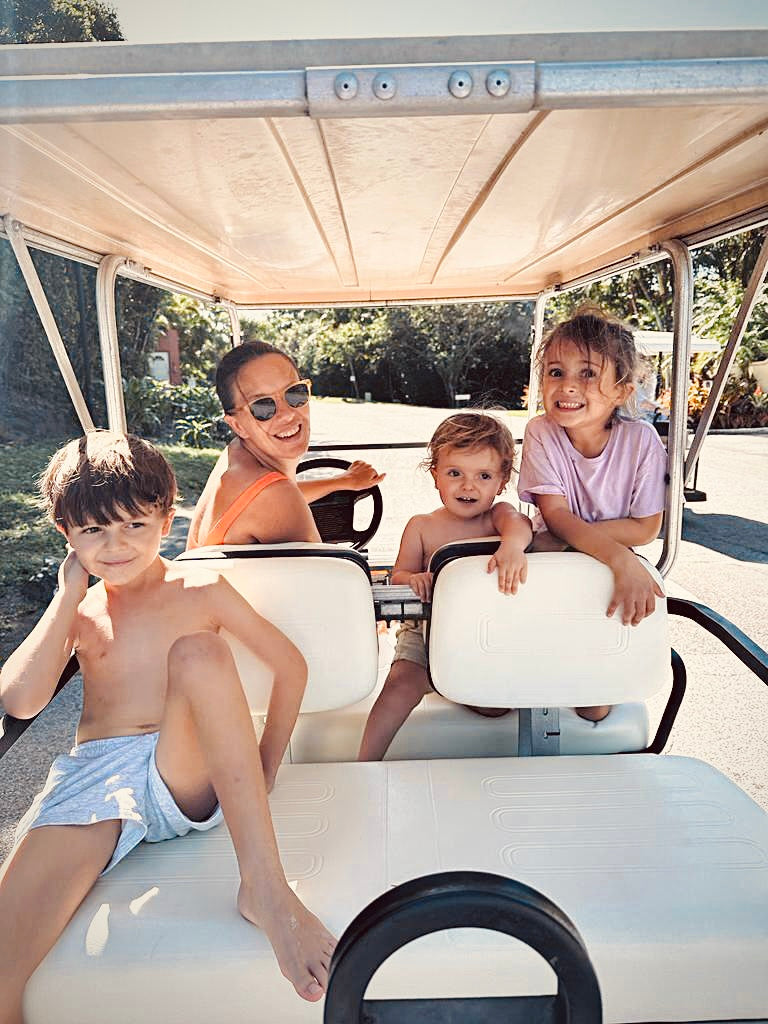 Rose Tomalin and family