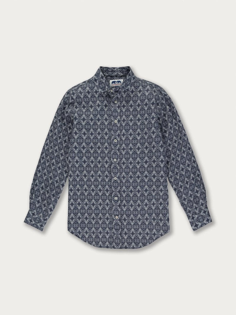 Men's Going Gecko Abaco Linen Shirt featuring a unique layered gecko print design, made from 100% soft and breathable linen.